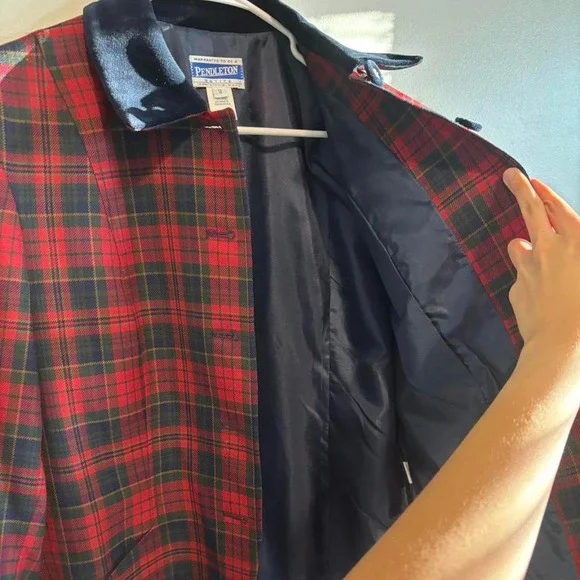 Vintage Pendleton Preppy Wool Plaid Red Blue Velvet Twee Jacket Medium - Large - Picture 11 of 13